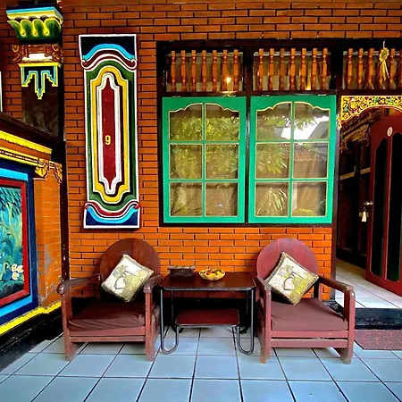 Binaria Museum Hotel