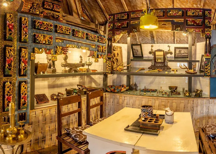 Hotel Binaria Museum 2*